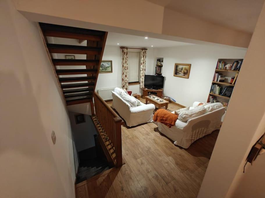 Welsh Miners Cottage Four Bedroom House Treherbert Екстер'єр фото